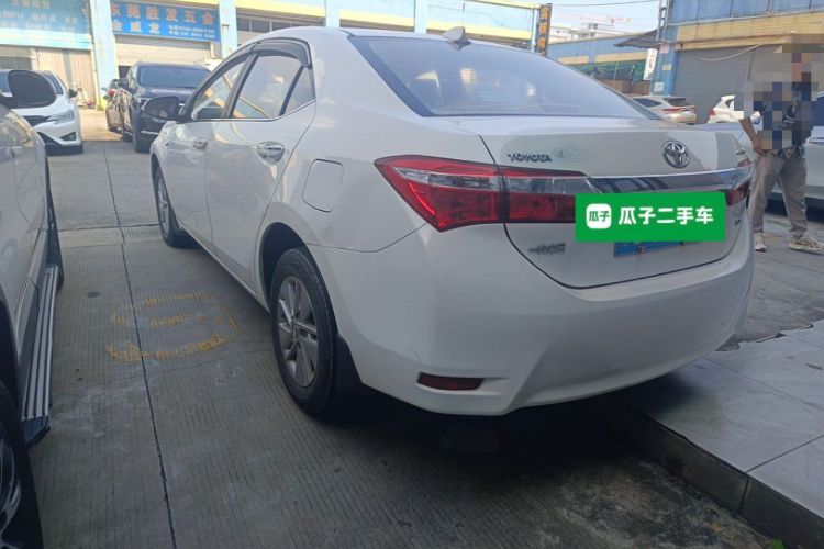 Used Toyota Corolla 2014 1.6L CVT GL Rear Left 45 Deg