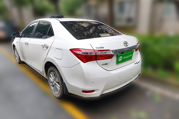 Used Toyota Corolla 2014 1.6L CVT GL-i Rear Left 45 Deg