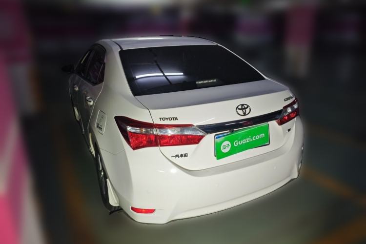 Used Toyota Corolla 2014 1.6L CVT GL-i Rear Left 45 Deg