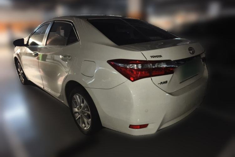 Used Toyota Corolla 2014 1.6L CVT GL-i Rear Left 45 Deg