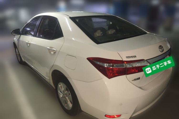 Used Toyota Corolla 2014 1.6L CVT GL-i Rear Left 45 Deg