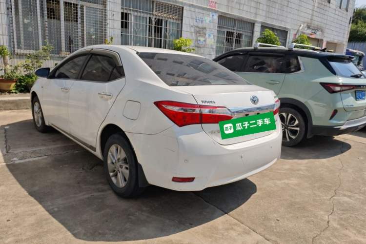 Used Toyota Corolla 2014 1.6L CVT GL Rear Left 45 Deg