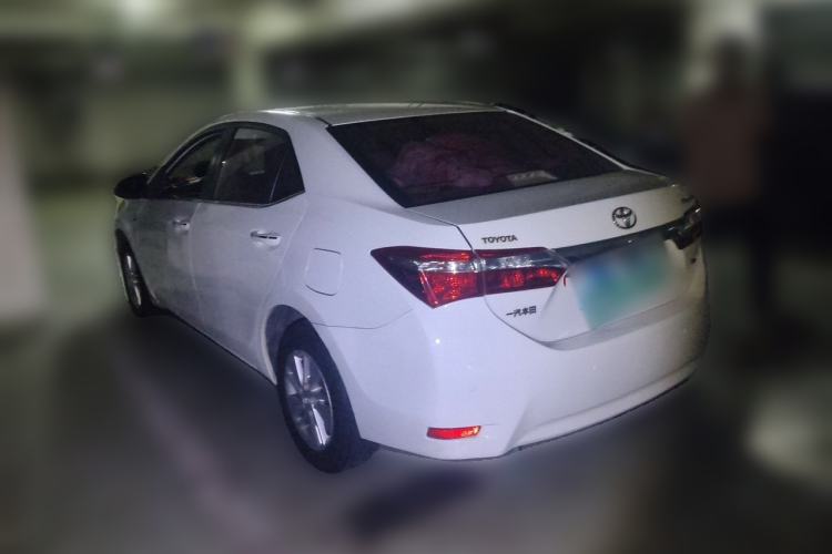 Used Toyota Corolla 2014 1.6L CVT GL Rear Left 45 Deg