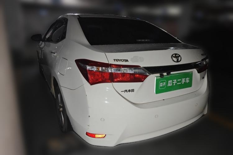 Used Toyota Corolla 2014 1.6L CVT GL-i Rear Left 45 Deg