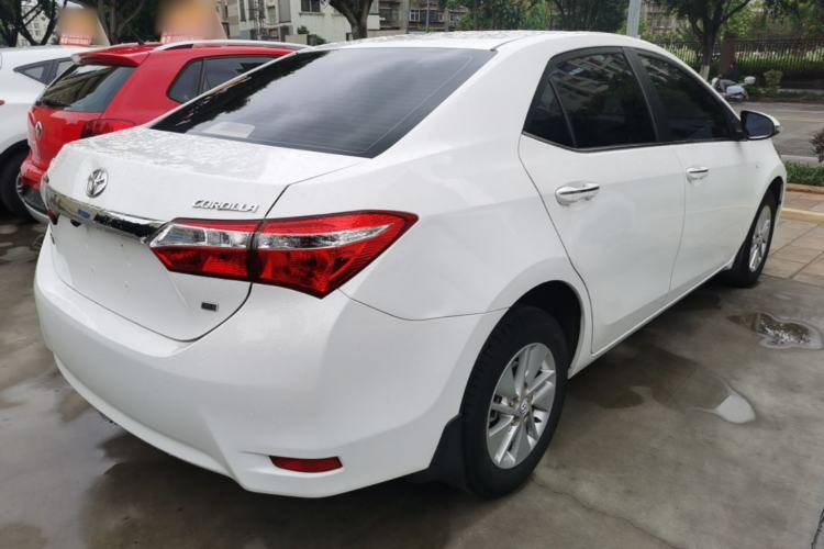 Used Toyota Corolla 2014 1.6L CVT GL Rear Right 45 Deg