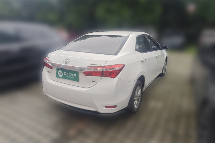 Used Toyota Corolla 2014 1.6L CVT GL-i Rear Right 45 Deg