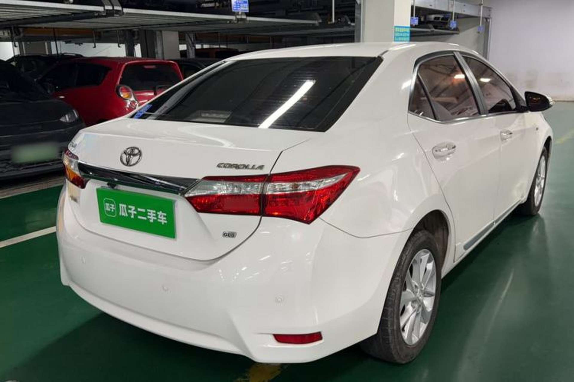 Used Toyota Corolla 2014 1.6L CVT GL-i Leather Edition Rear Right 45 Deg