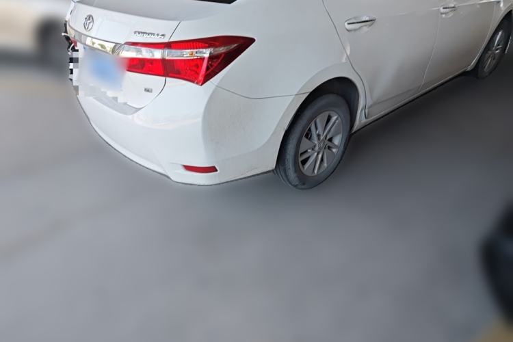 Used Toyota Corolla 2014 1.6L CVT GL Rear Right 45 Deg