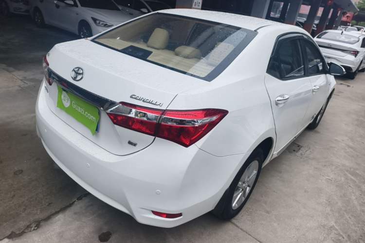 Used Toyota Corolla 2014 1.6L CVT GL-i Rear Right 45 Deg