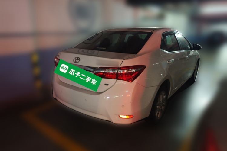 Used Toyota Corolla 2014 1.8L CVT GLX-i Rear Right 45 Deg