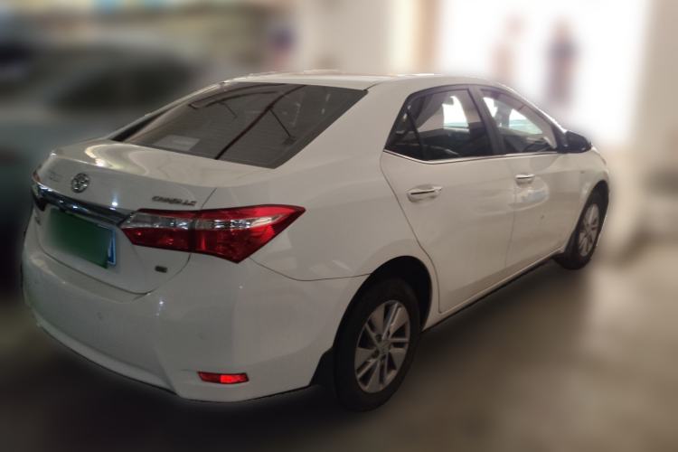 Used Toyota Corolla 2014 1.6L CVT GL Rear Right 45 Deg