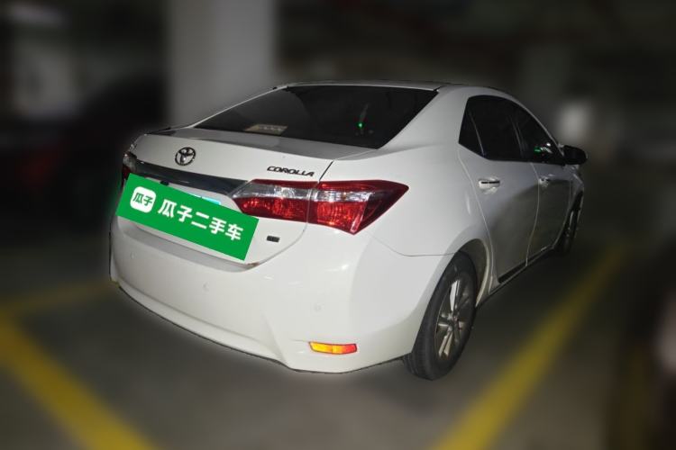Used Toyota Corolla 2014 1.6L CVT GL-i Rear Right 45 Deg