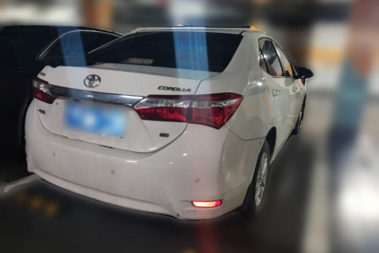 Used Toyota Corolla 2014 1.6L CVT GL Rear Right 45 Deg