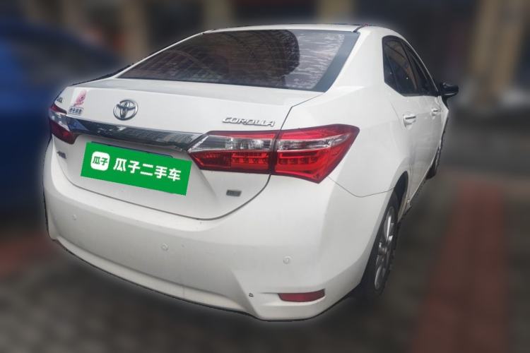Used Toyota Corolla 2014 1.6L CVT GL-i Leather Edition Rear Right 45 Deg