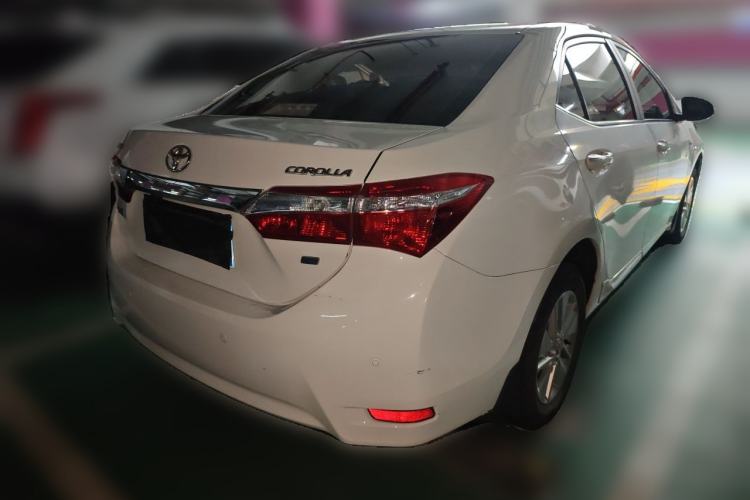 Used Toyota Corolla 2014 1.6L CVT GL-i Rear Right 45 Deg