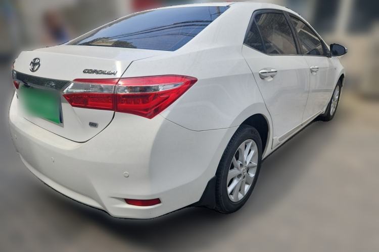 Used Toyota Corolla 2014 1.6L CVT GL-i Leather Edition Rear Right 45 Deg