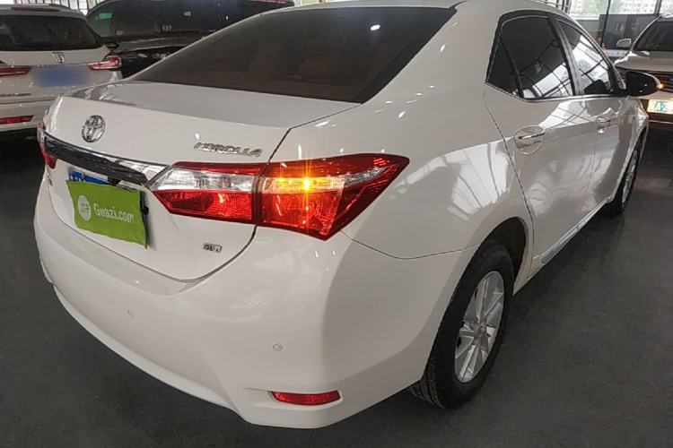 Used Toyota Corolla 2014 1.6L CVT GL-i Rear Right 45 Deg