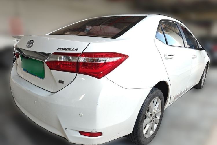 Used Toyota Corolla 2014 1.6L CVT GL-i Leather Edition Rear Right 45 Deg