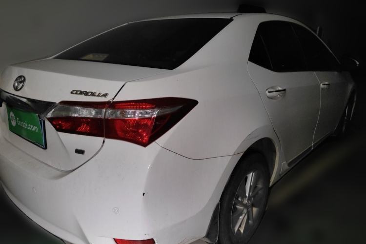 Used Toyota Corolla 2014 1.6L CVT GL-i Rear Right 45 Deg