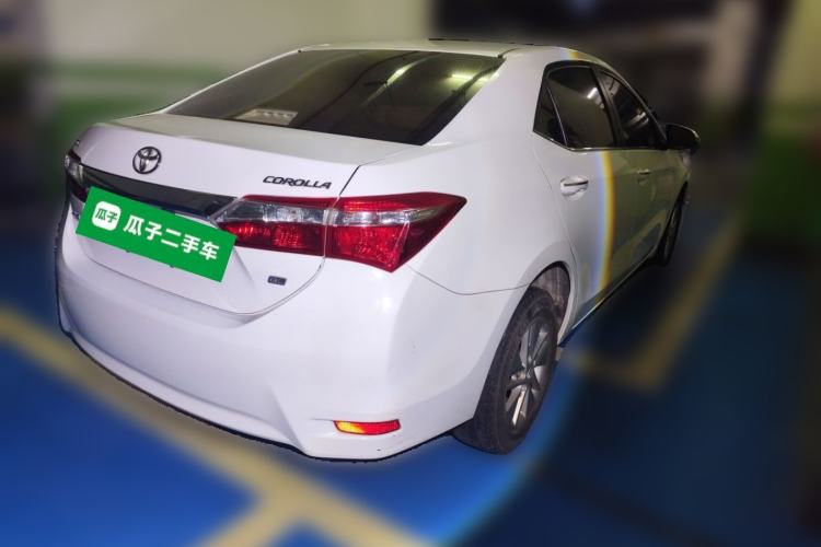Used Toyota Corolla 2014 1.6L CVT GL Rear Right 45 Deg