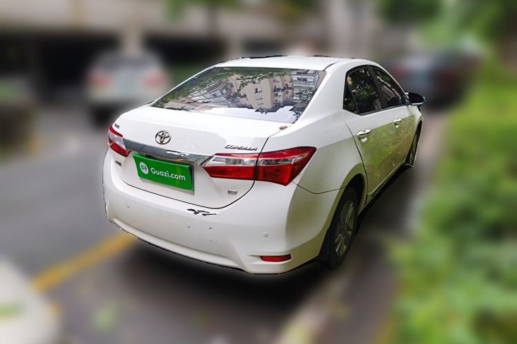 Used Toyota Corolla 2014 1.6L CVT GL-i Rear Right 45 Deg
