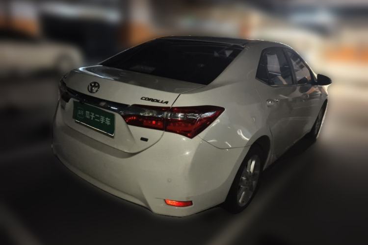 Used Toyota Corolla 2014 1.6L CVT GL-i Rear Right 45 Deg