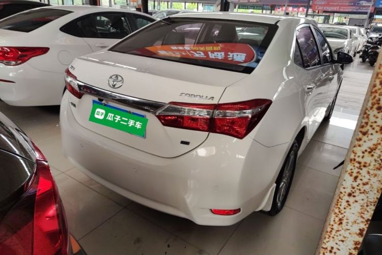 Used Toyota Corolla 2014 1.6L CVT GL Rear Right 45 Deg