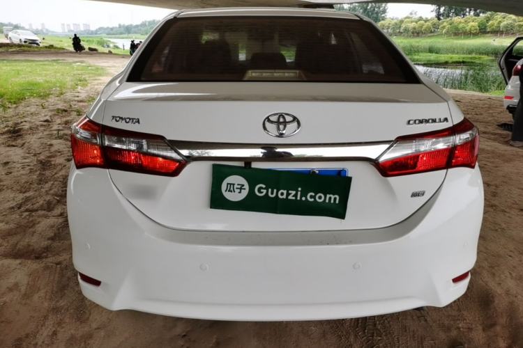 Used Toyota Corolla 2014 1.6L CVT GL-i Rear