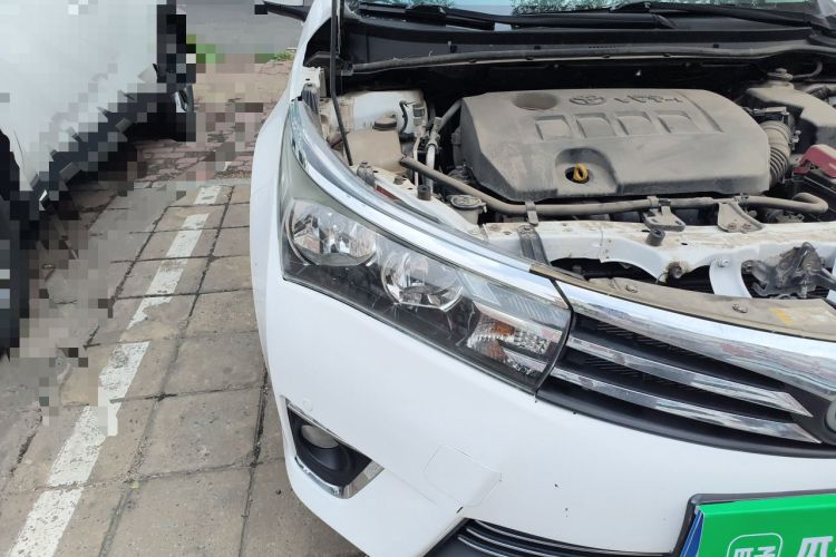 Used Toyota Corolla 2014 1.6L CVT GL-i Right Front Headlight