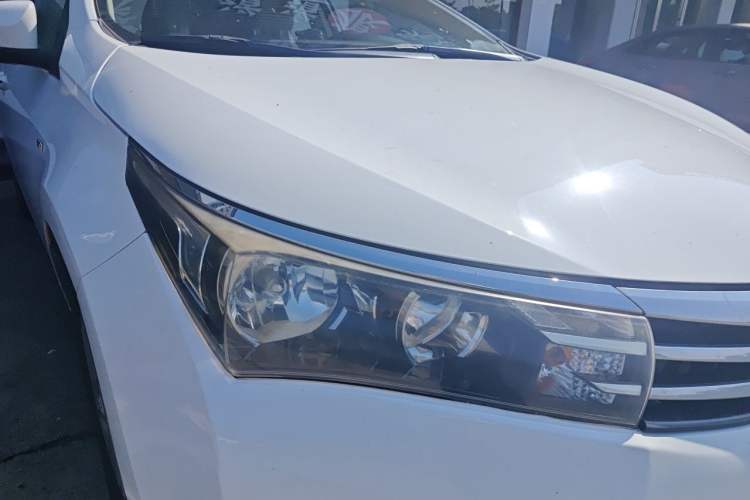 Used Toyota Corolla 2014 1.6L CVT GL Right Front Headlight