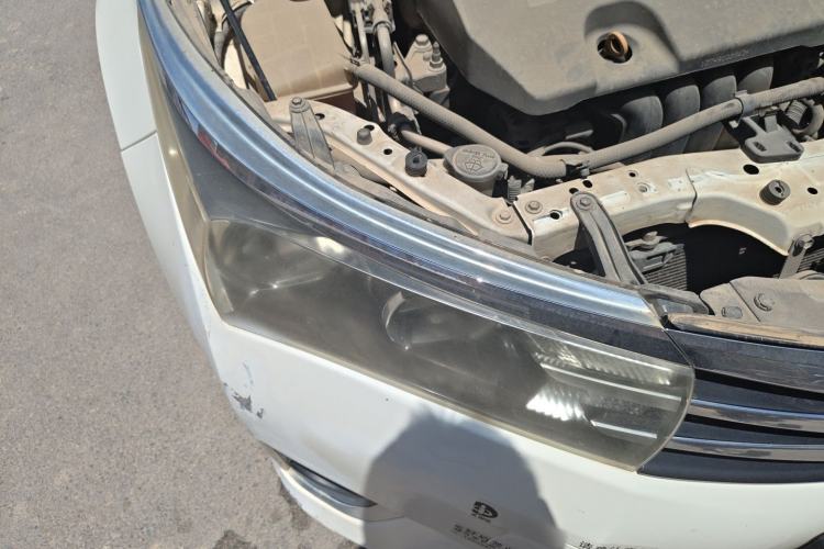 Used Toyota Corolla 2014 1.6L CVT GL Right Front Headlight