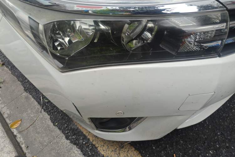Used Toyota Corolla 2014 1.6L CVT GL Right Front Headlight