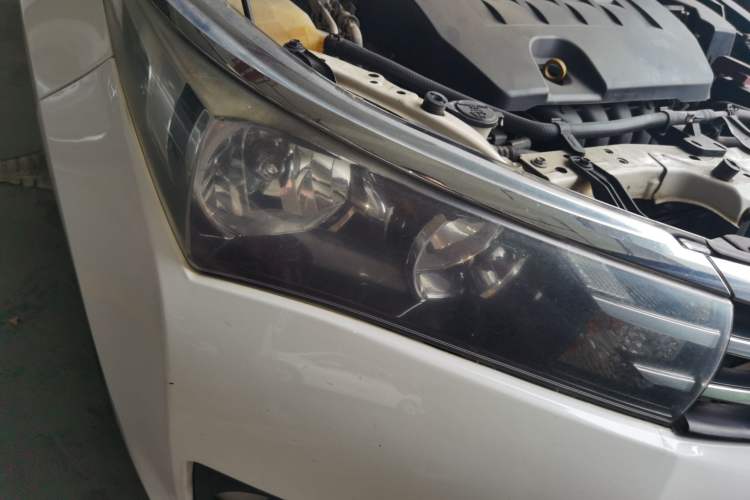 Used Toyota Corolla 2014 1.6L CVT GL Right Front Headlight