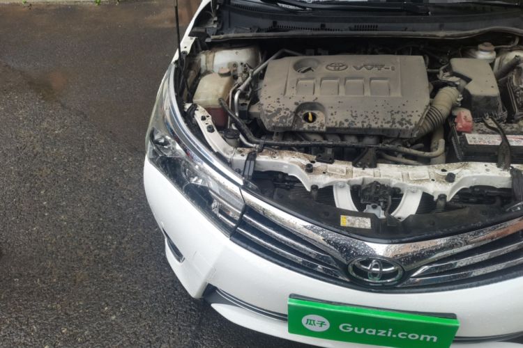 Used Toyota Corolla 2014 1.6L CVT GL-i Right Front Headlight