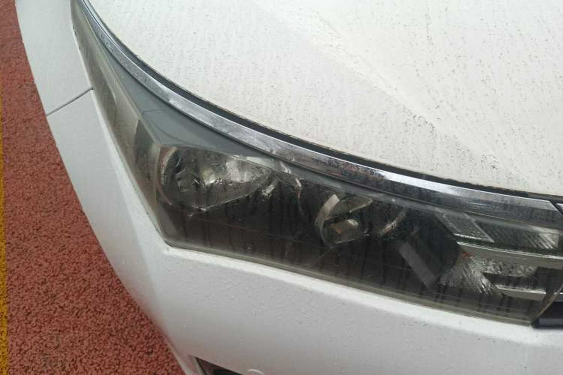 Used Toyota Corolla 2014 1.6L CVT GL-i Right Front Headlight