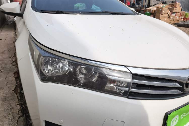 Used Toyota Corolla 2014 1.6L CVT GL-i Leather Edition Right Front Headlight