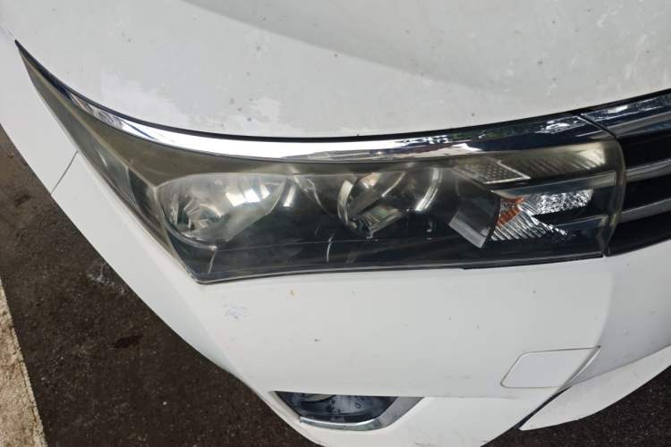 Used Toyota Corolla 2014 1.6L CVT GL Right Front Headlight