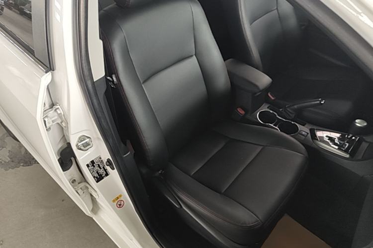 Used Toyota Corolla 2014 1.6L CVT GL Right Front Seat