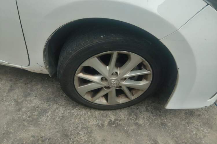 Used Toyota Corolla 2014 1.6L CVT GL-i Leather Edition Right Front Wheel Hub