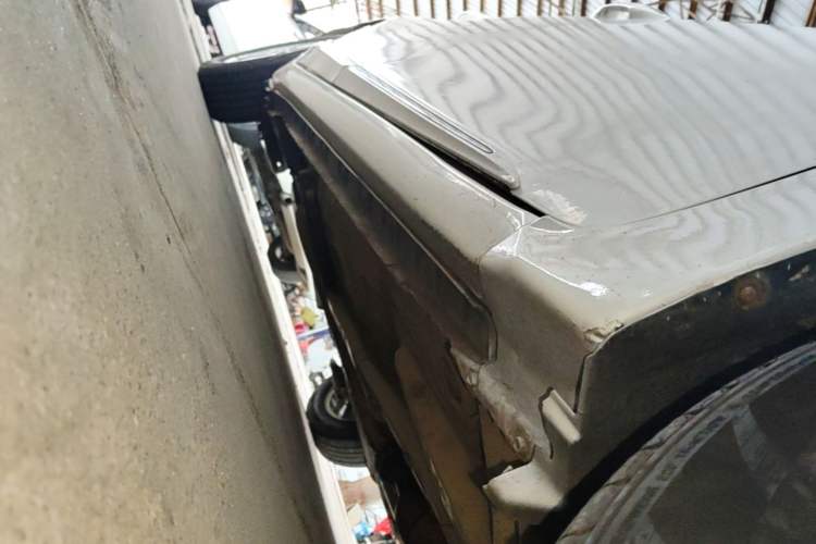 Used Toyota Corolla 2014 1.6L CVT GL-i Right Side Sill