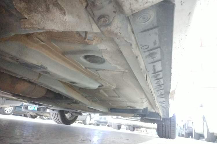 Used Toyota Corolla 2014 1.6L CVT GL-i Leather Edition Right Side Sill