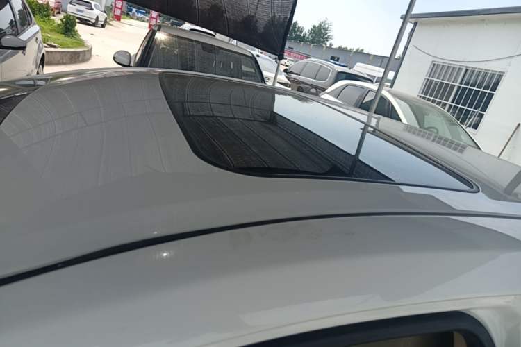 Used Toyota Corolla 2014 1.6L CVT GL-i Roof
