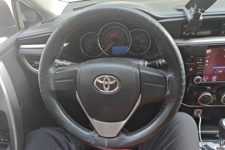 Used Toyota Corolla 2014 1.6L CVT GL Steering Wheel