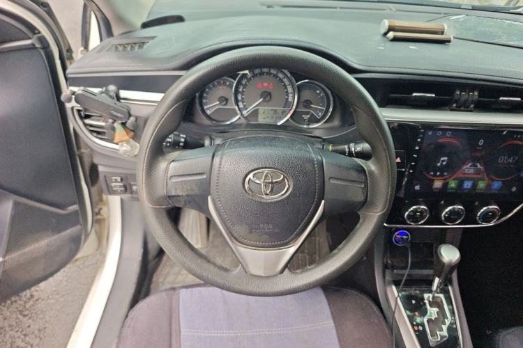 Used Toyota Corolla 2014 1.6L CVT GL Steering Wheel