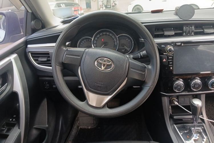 Used Toyota Corolla 2014 1.6L CVT GL Steering Wheel