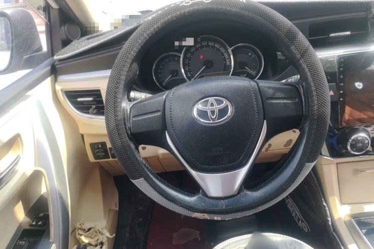 Used Toyota Corolla 2014 1.6L CVT GL Steering Wheel