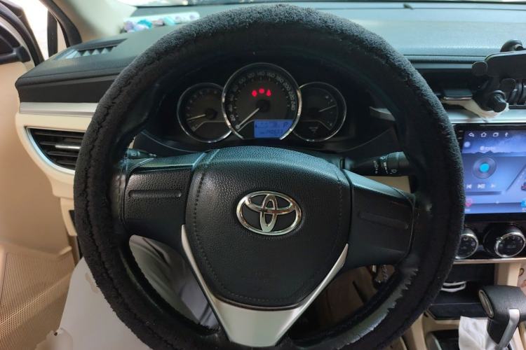 Used Toyota Corolla 2014 1.6L CVT GL Steering Wheel