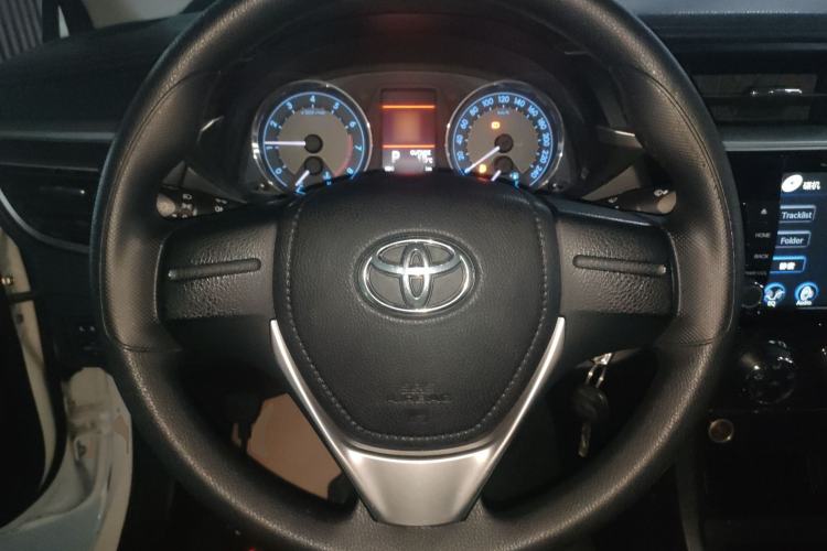 Used Toyota Corolla 2014 1.6L CVT GL-i Steering Wheel