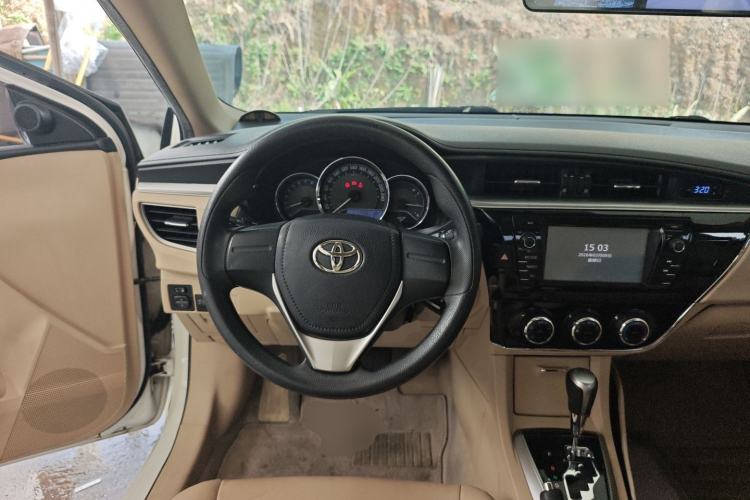 Used Toyota Corolla 2014 1.6L CVT GL Steering Wheel