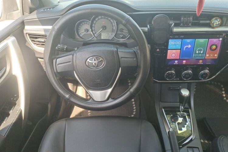 Used Toyota Corolla 2014 1.6L CVT GL Steering Wheel